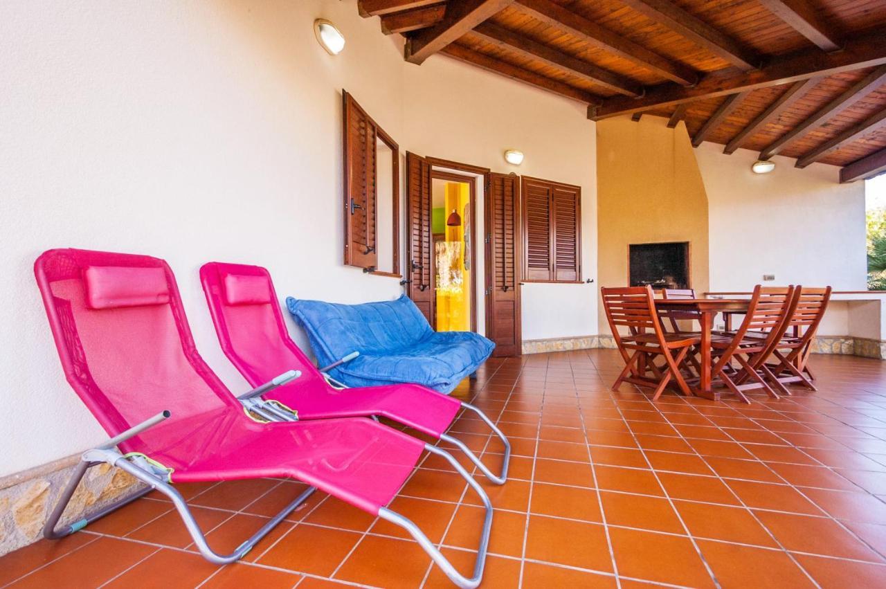 Sole Mare Deluxe Villa กัมโปเฟลิเช ดิ โรชเชลลา ภายนอก รูปภาพ