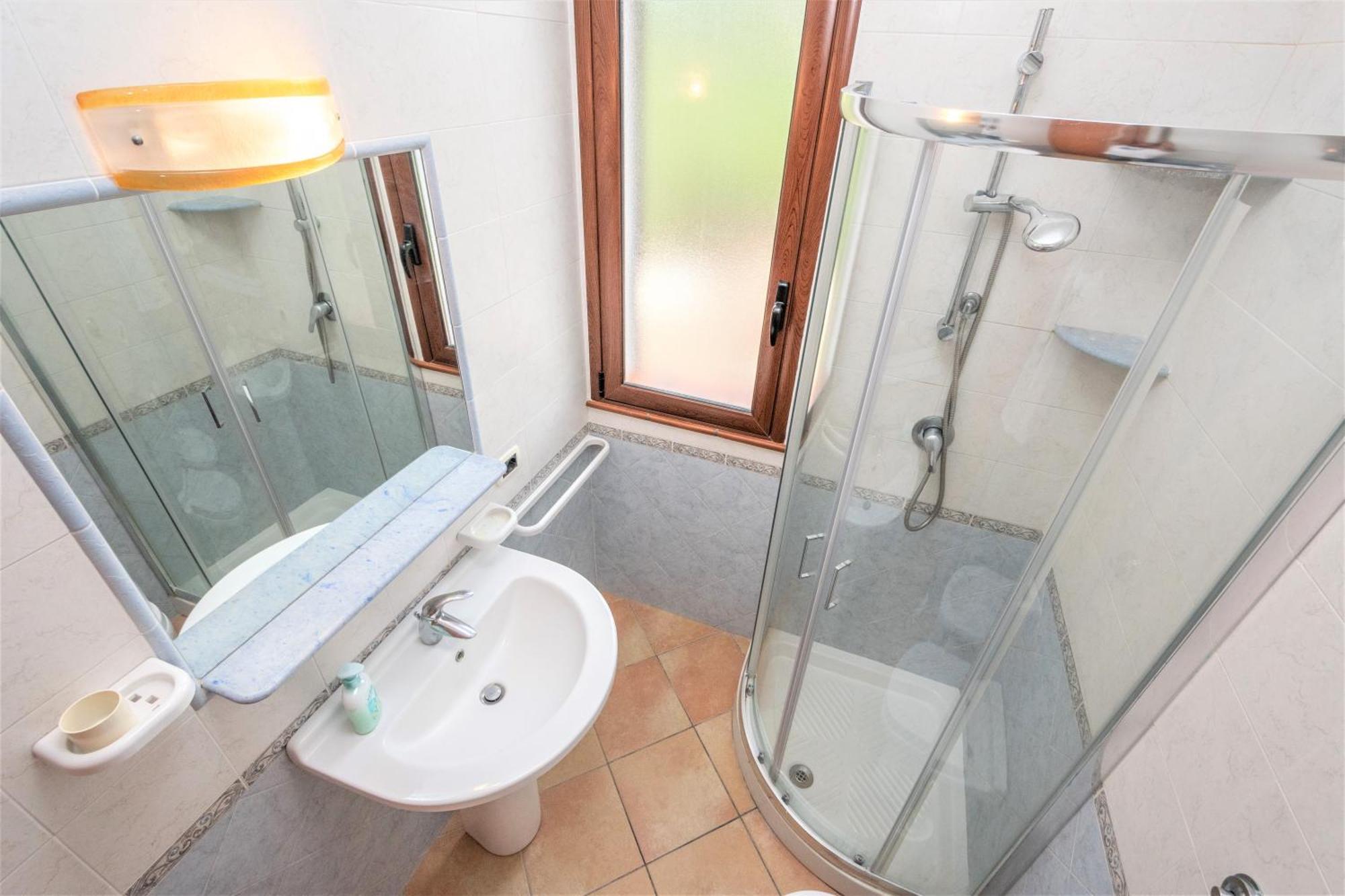 Sole Mare Deluxe Villa กัมโปเฟลิเช ดิ โรชเชลลา ห้อง รูปภาพ
